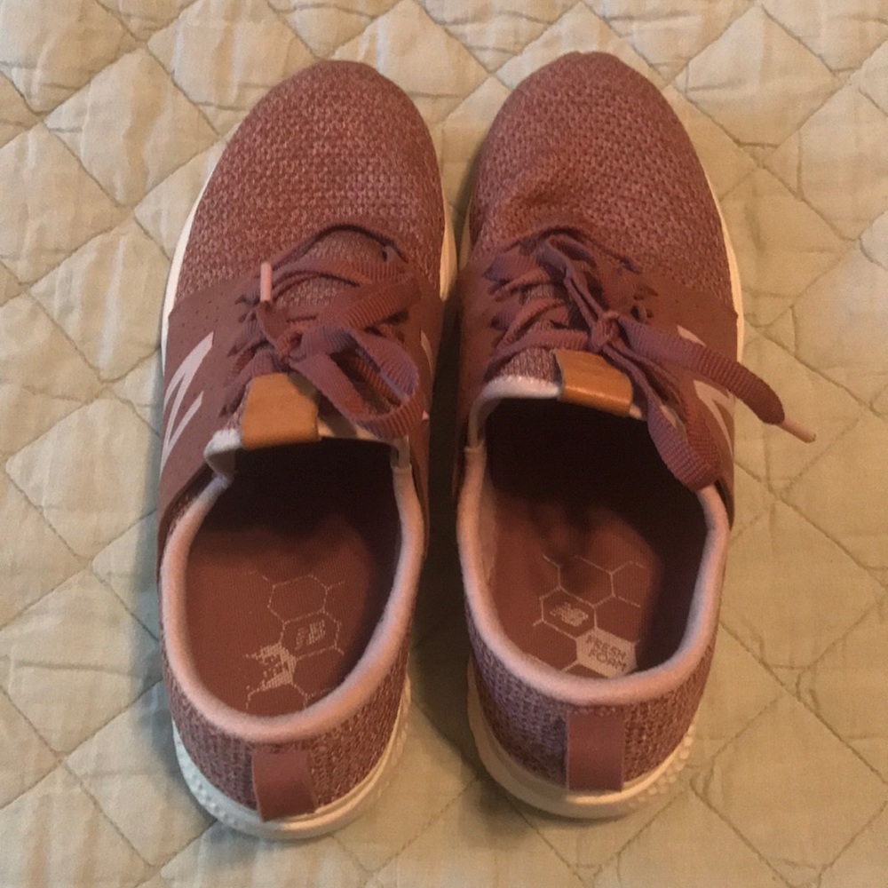 New balance shoes